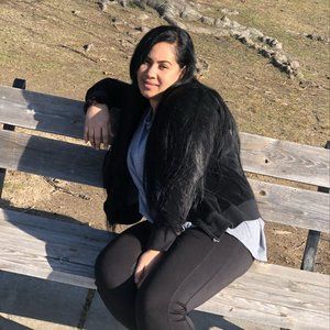 Meet your Posher, Cida santana